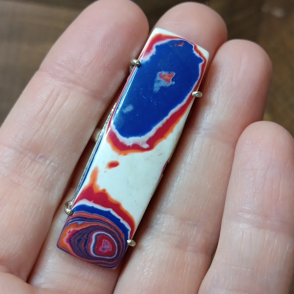 Colorful Abstract Ring - Picture 5 of 5